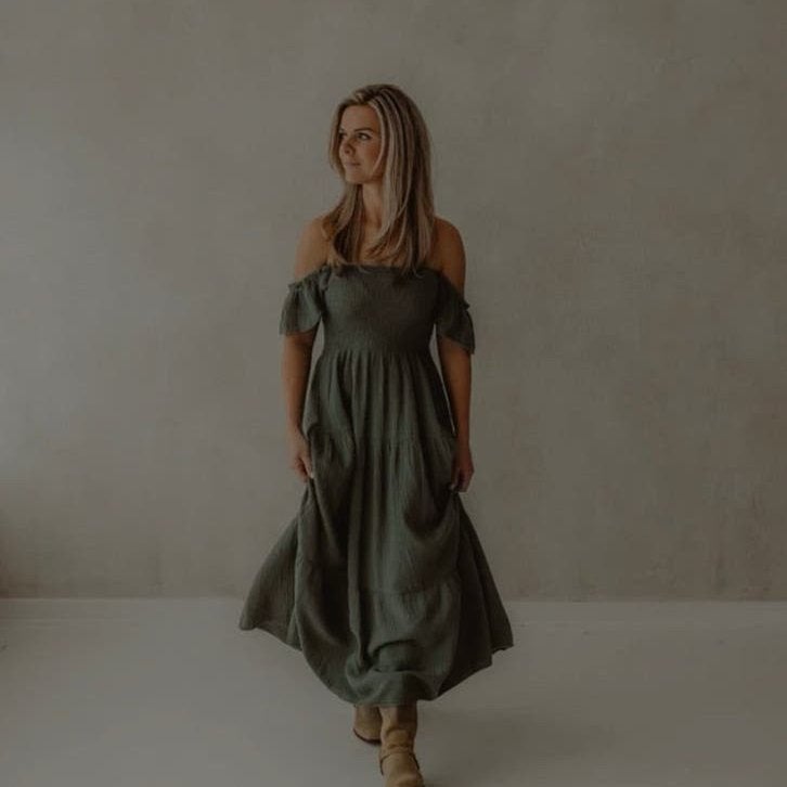 LOT (shopalot) jurk Claire off shoulder zwanger mousseline, Maat 38/40 (M), Ophalen of Verzenden, Zo goed als nieuw, Onder de knie
