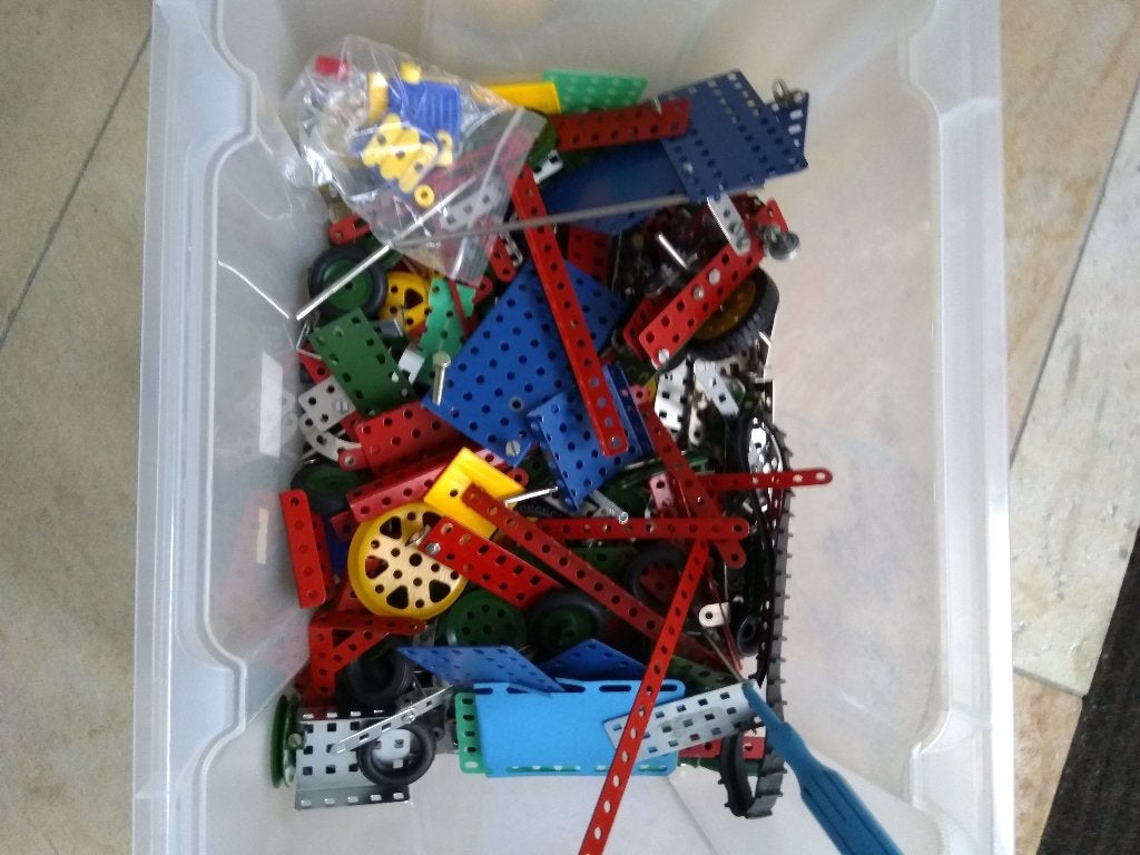 Meccano, Ophalen, Gebruikt
