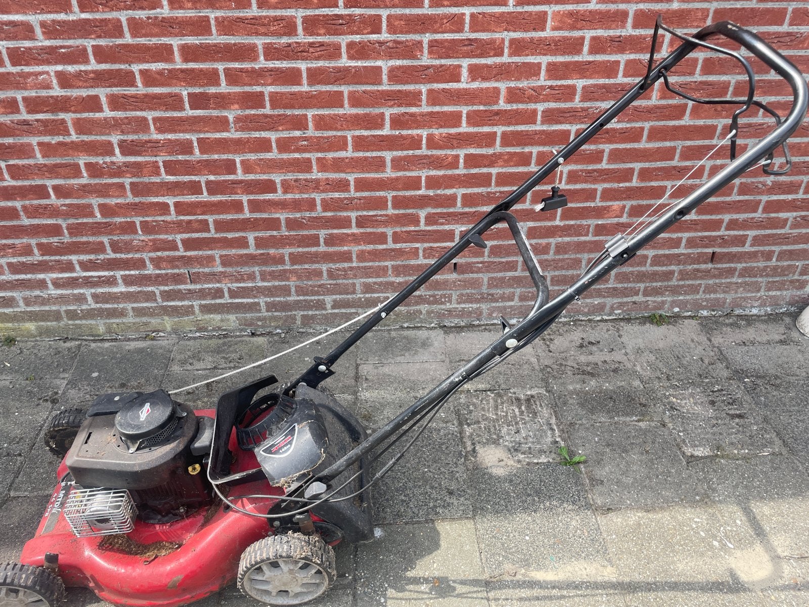 MTD 46 SPB Benzine Grasmaaier - Gebruikt - voor klusser, Ophalen, Cirkelmaaier, Gebruikt, Opvangbak