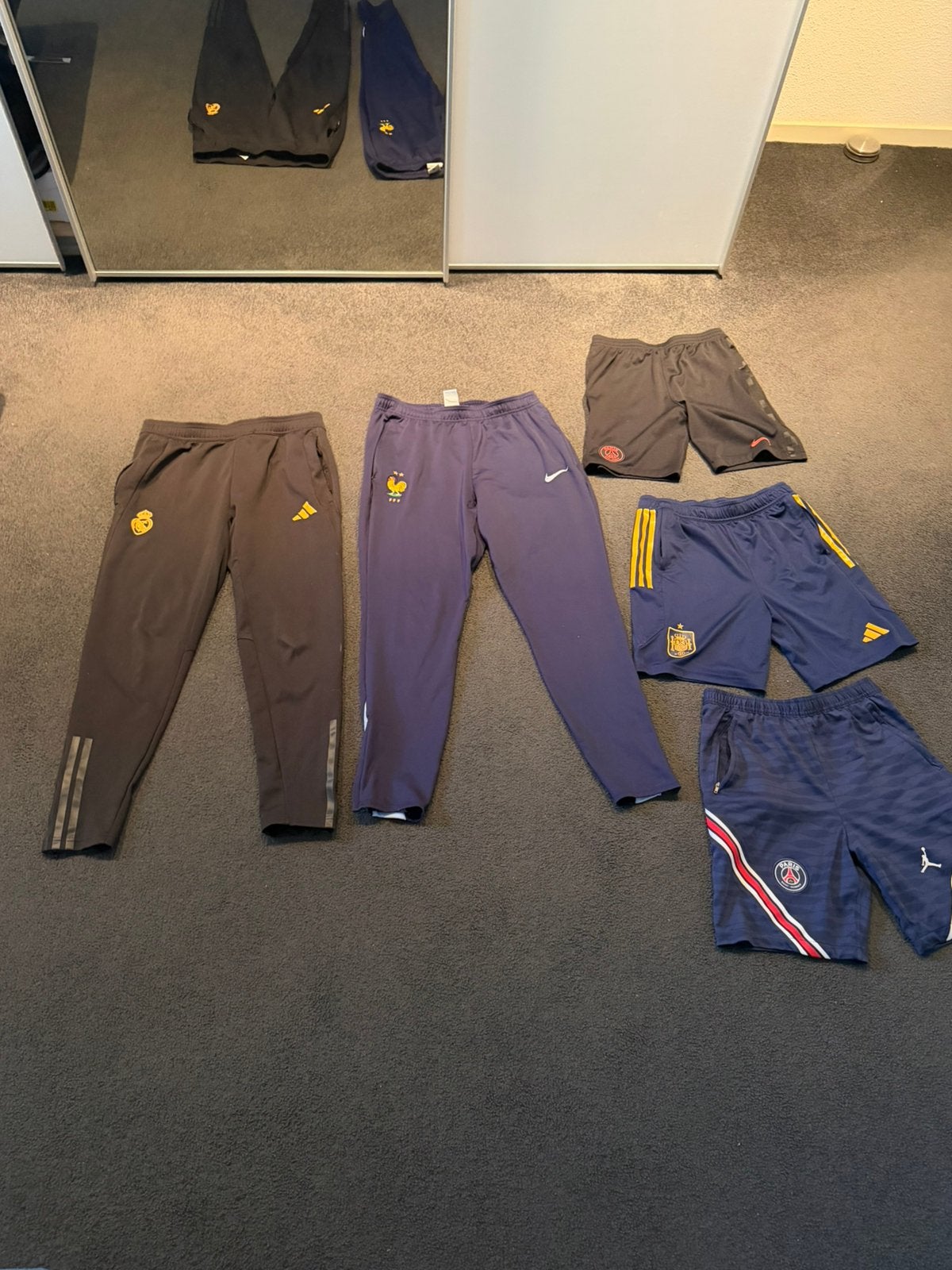 Diverse voetbalbroekjes orginieel, Kleding | Heren, Zwart, Overige maten, Ophalen of Verzenden, Zo goed als nieuw