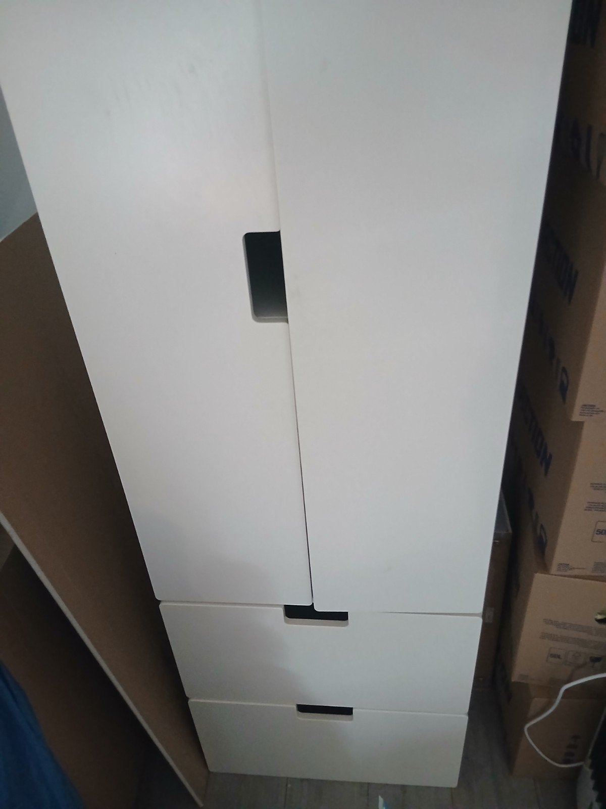 Grote kast, Ophalen, Kunststof, Gebruikt, 50 tot 100 cm