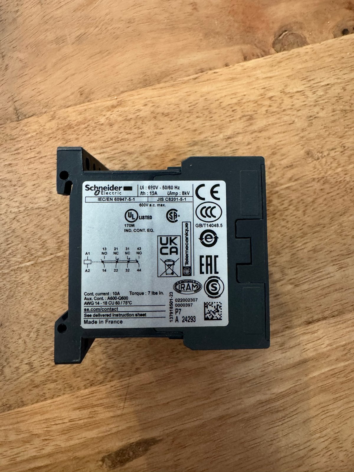 Schneider Electric TeSys Control Relais CA2KN22P7 230V, Ophalen of Verzenden, Nieuw, Schneider Electric, Relais