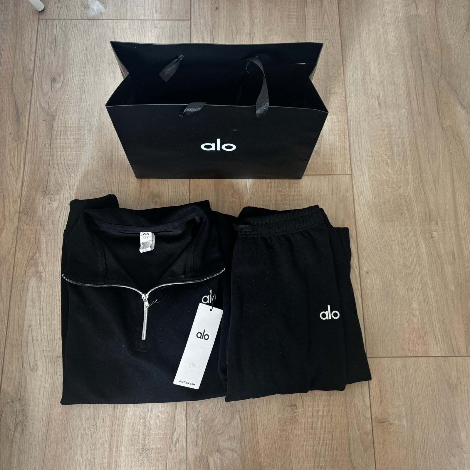 Alo Black Tracksuit, Verzenden, Nieuw, Maat 52/54 (L)