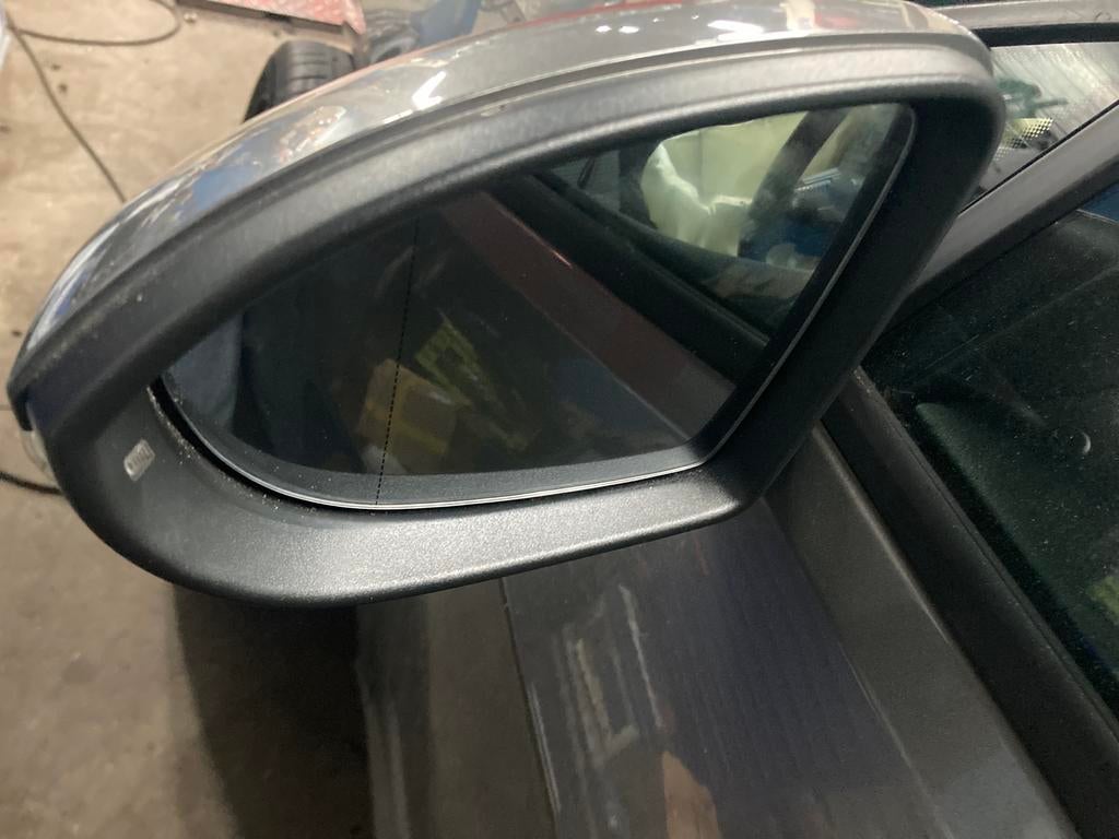 Linker buiten spiegel Volkswagen golf VII 1.4 kleur LA71V, Auto-onderdelen, Ophalen of Verzenden, Volkswagen