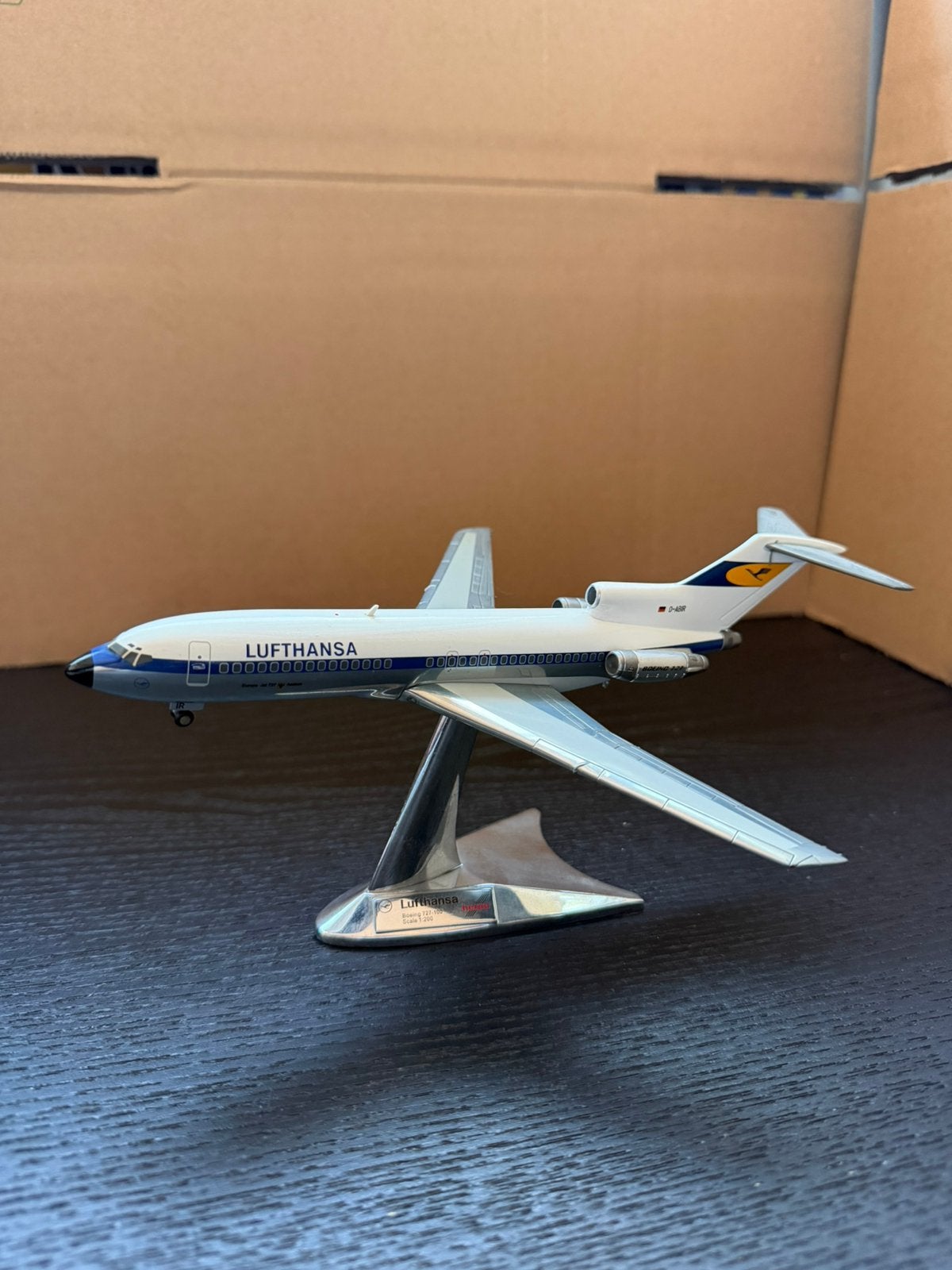 Lufthansa B727-100 Herpa 1/200 Polished, Verzamelen, Luchtvaart en Vliegtuigspotten, Ophalen of Verzenden, Zo goed als nieuw, Schaalmodel