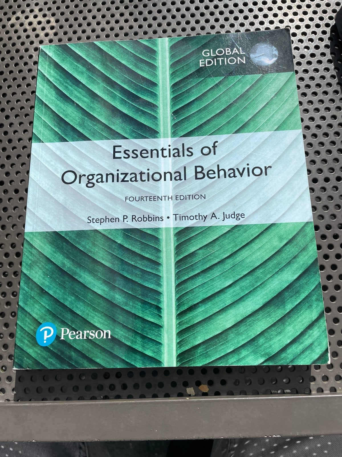 Essentials of Organizational Behavior - 14e editie, Ophalen of Verzenden, Gamma, Zo goed als nieuw, HBO