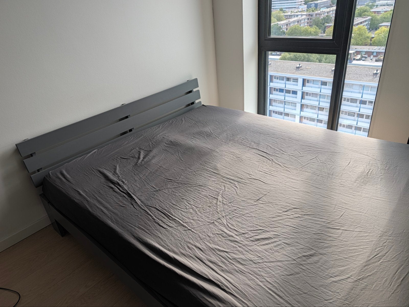Solid Pine Bed Frame (160x200 cm) + IKEA Mattress – Grey, Ophalen, Gebruikt, Tweepersoons, Bedbodem