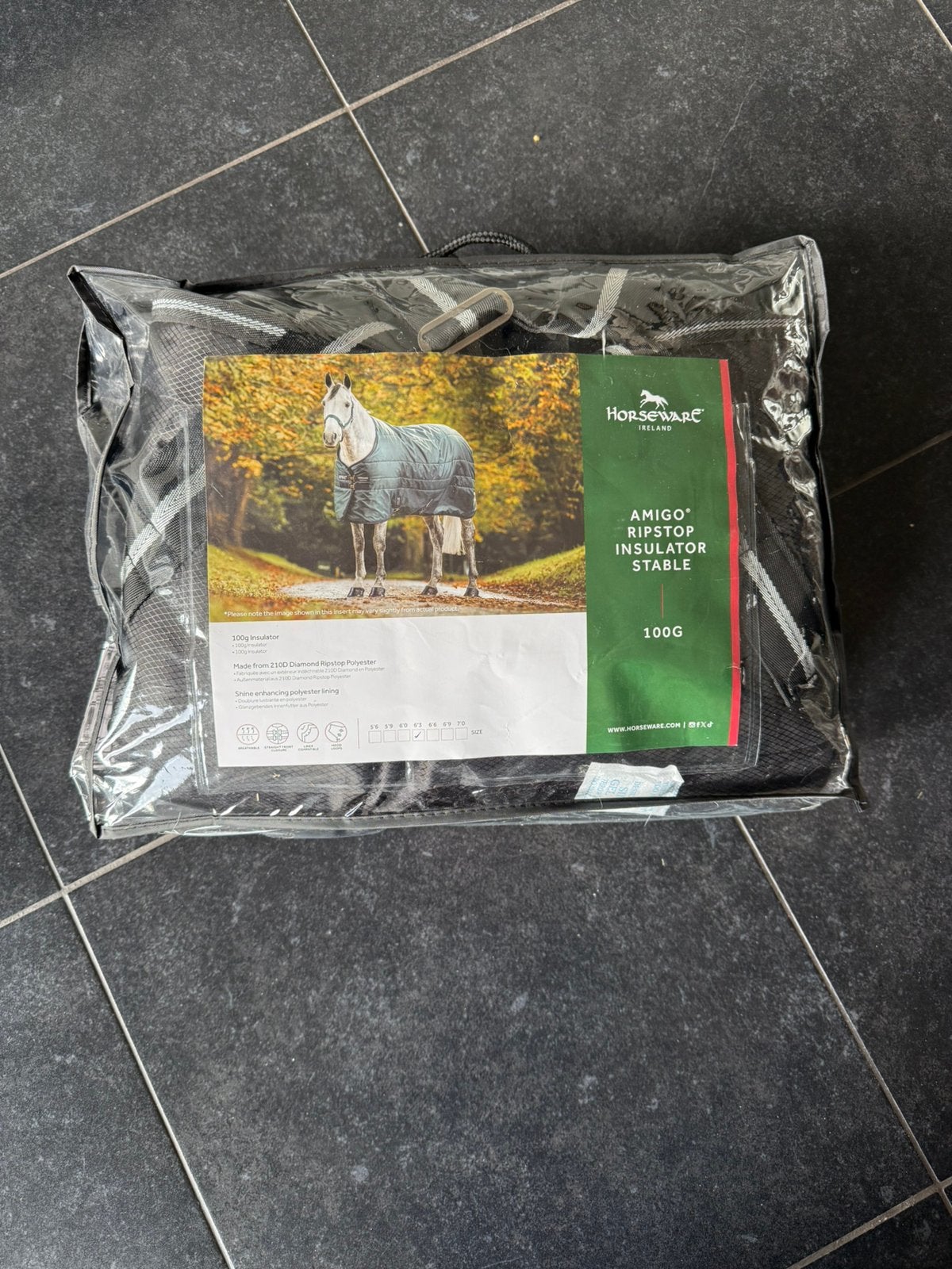 Nieuwe Horseware Amigo staldeken 100g zwart 140/190, Full (L), 100 g, Ripstop, Dubbele borstsluiting