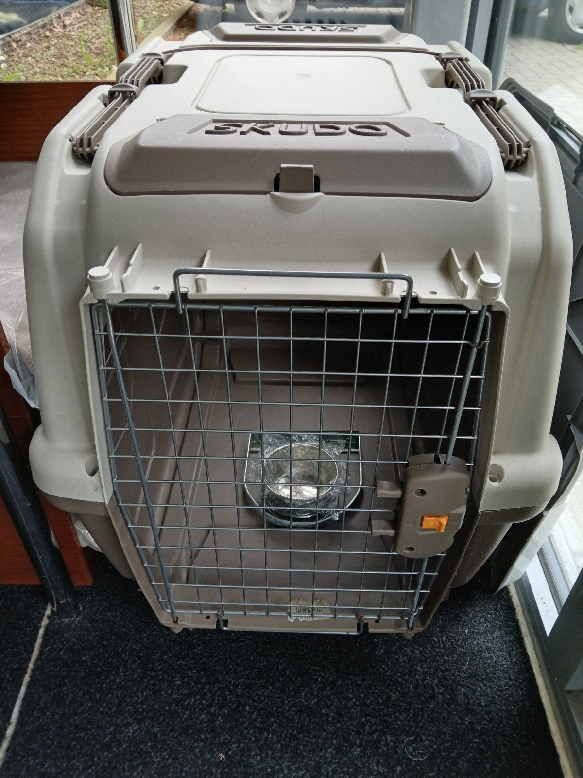 Honden transportboxen, Dieren en Toebehoren, Ophalen, Gebruikt