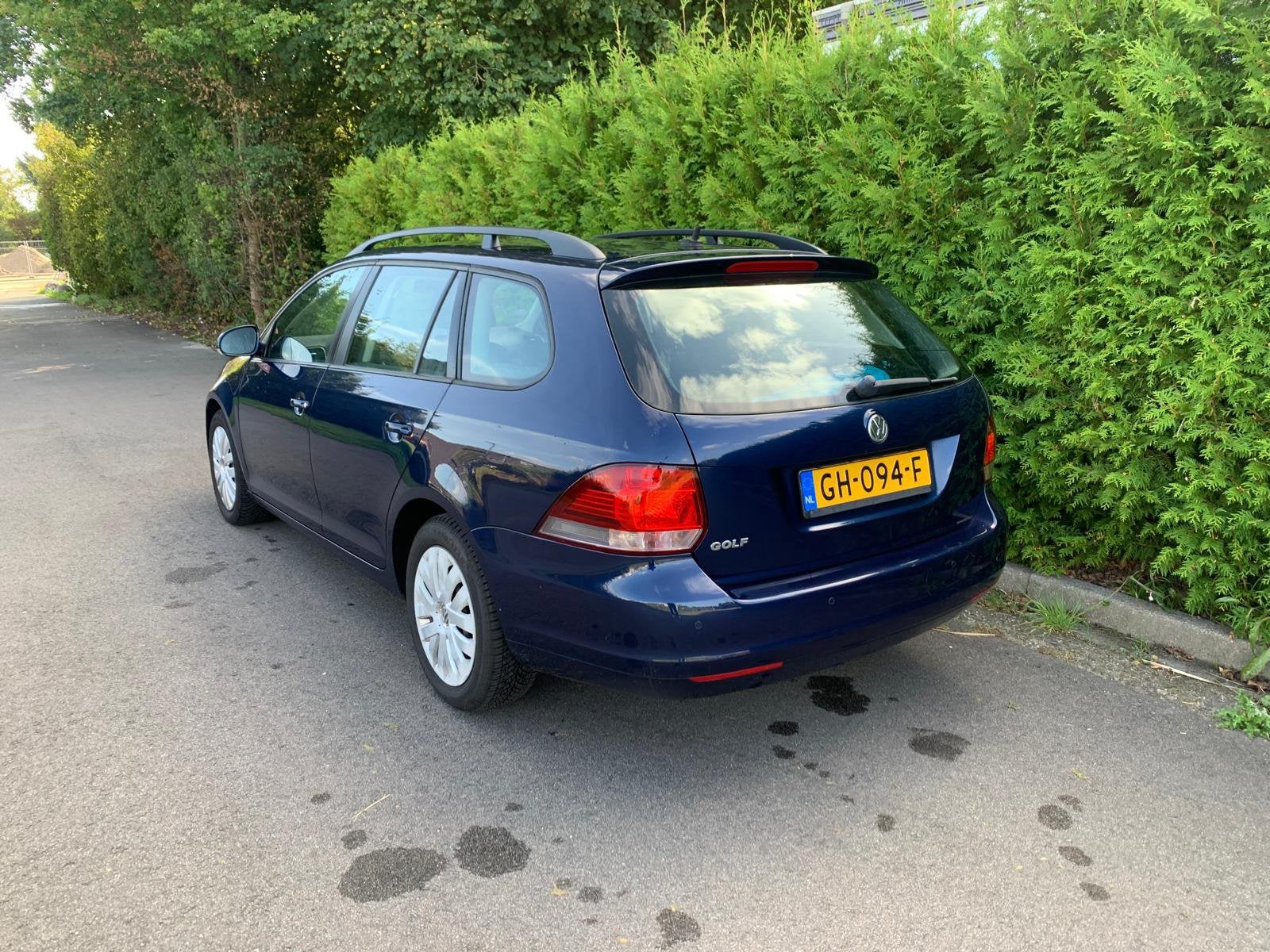 VW Golf Variant 1.2 TSI CARPLAY/PARKsensoren/DLRonderhouden, Auto's, Voorwielaandrijving, Dealer onderhouden, 4 cilinders, Blauw