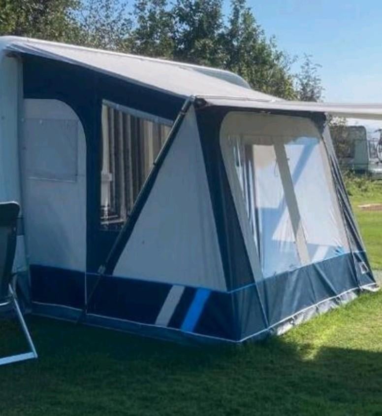 Dorema Mistral voortent all season, GERESERVEERD!, Ophalen, Zo goed als nieuw