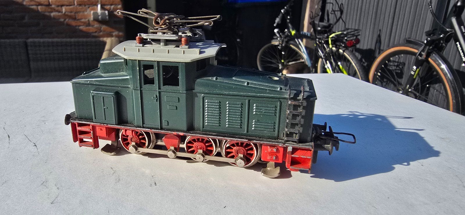 trix express H0 elok rangeerlok groen, Gebruikt, Gelijkstroom, Trix, Wagon