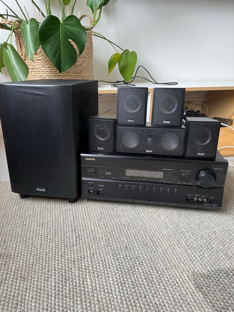 Onkyo TX-SR608 Receiver met Magnat Speakers set, Audio, Tv en Foto, Home Cinema-sets, Overige merken, Gebruikt, 70 watt of meer