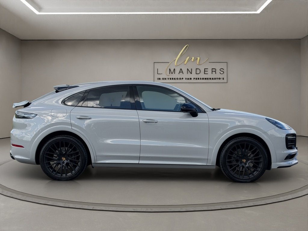 Porsche Cayenne Coupé 3.0 E-Hybrid 2021 KRIJT | Sport Chron, Auto's, Porsche, Cayenne, Gebruikt, Euro 6, 2995 cc