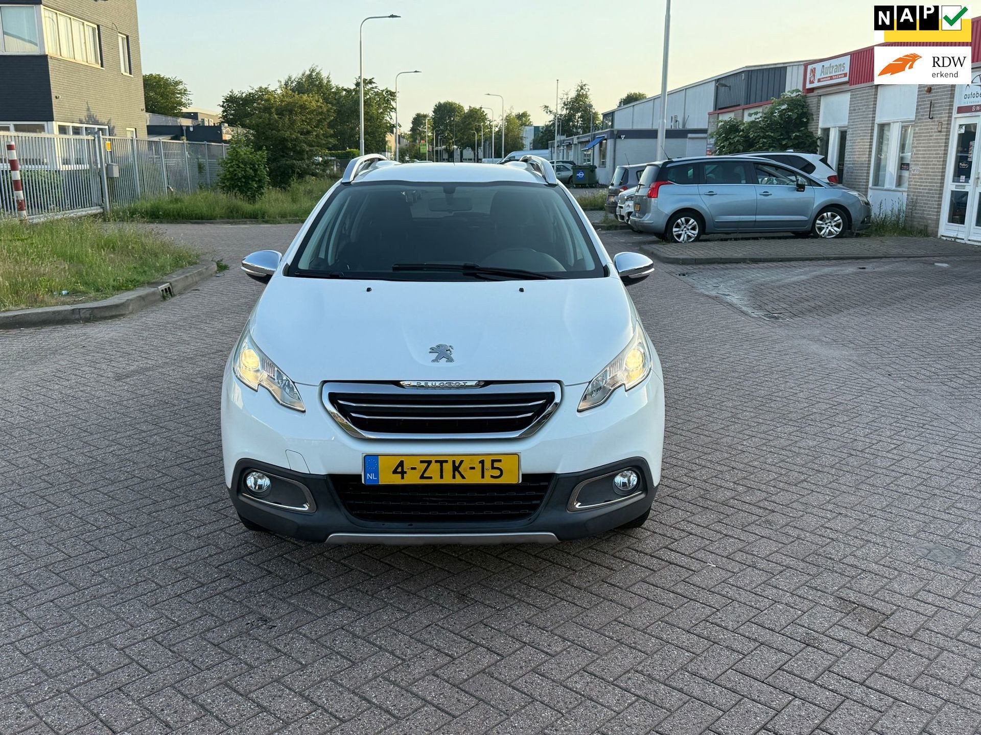 Peugeot 2008 1.2 PureTech Style, Auto's, Voorwielaandrijving, 450 kg, Euro 6, 1199 cc