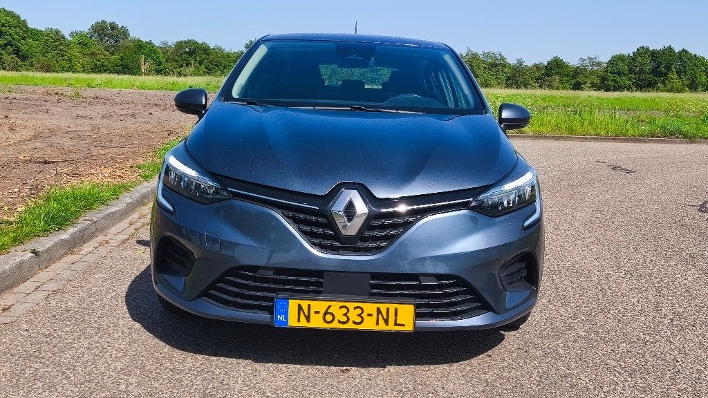 Renault Clio 1.0 TCe 90pk GPF 2021 Grijs, Voorwielaandrijving, USB, Stof, Euro 6