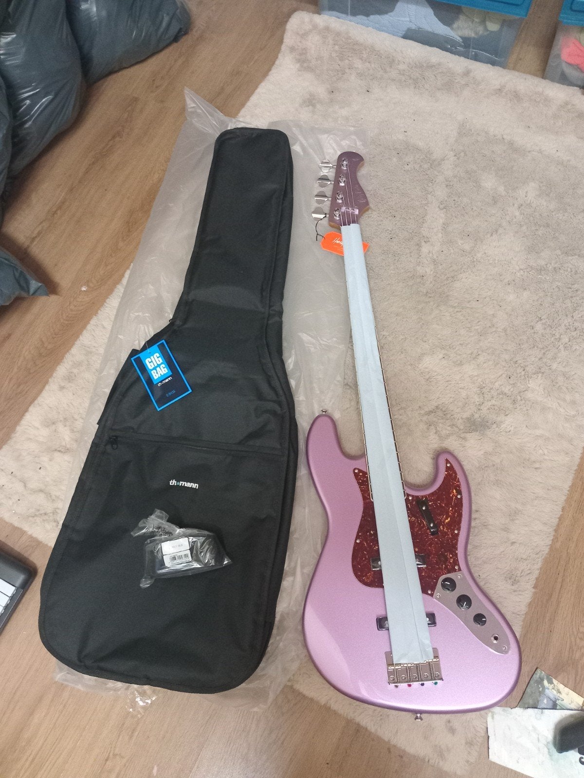 basgitaar met versterker, Muziek en Instrumenten, Ophalen of Verzenden, Zo goed als nieuw