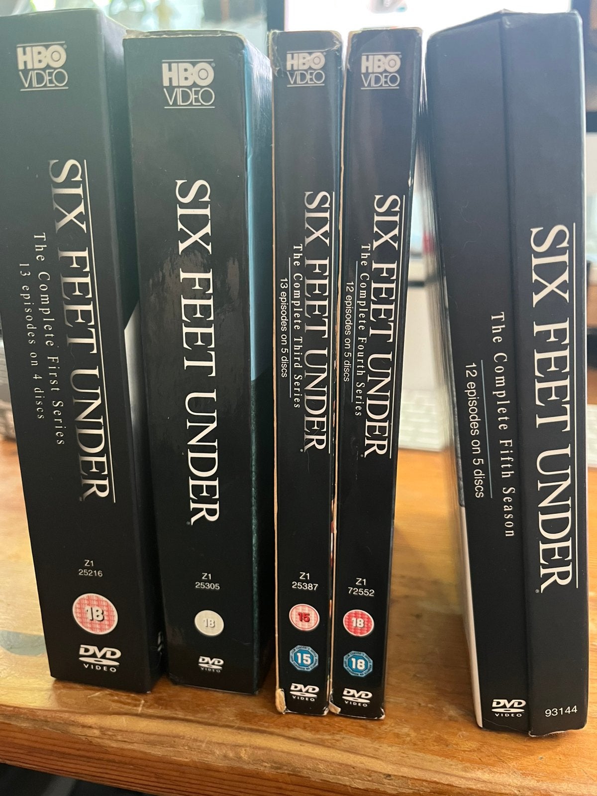 Six Feet Under - compleet, Ophalen of Verzenden, Zo goed als nieuw