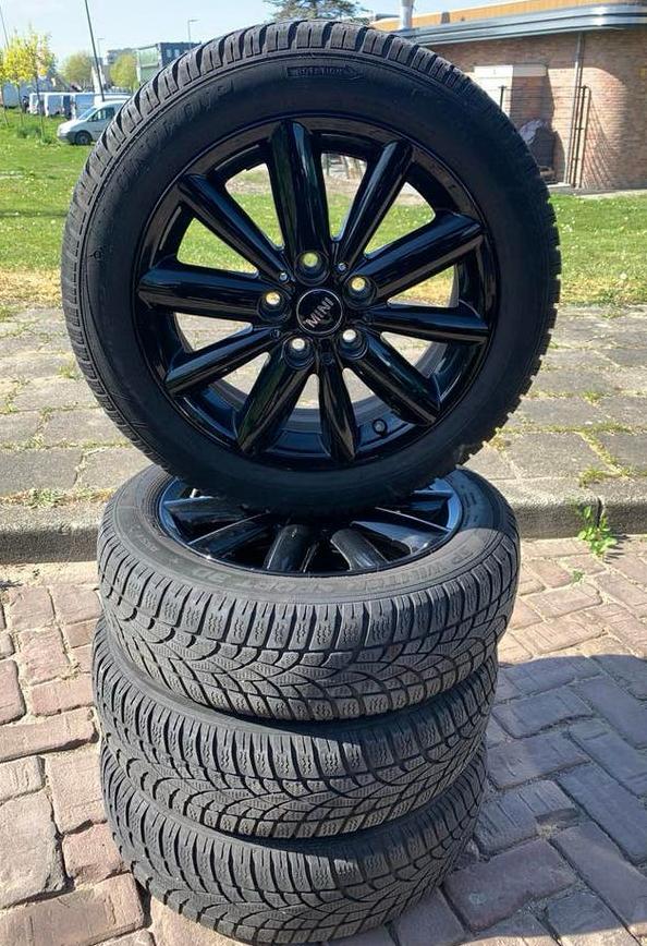 Mooie set MINI velgen 5x112 met zgan banden 175/60/r16, Ophalen