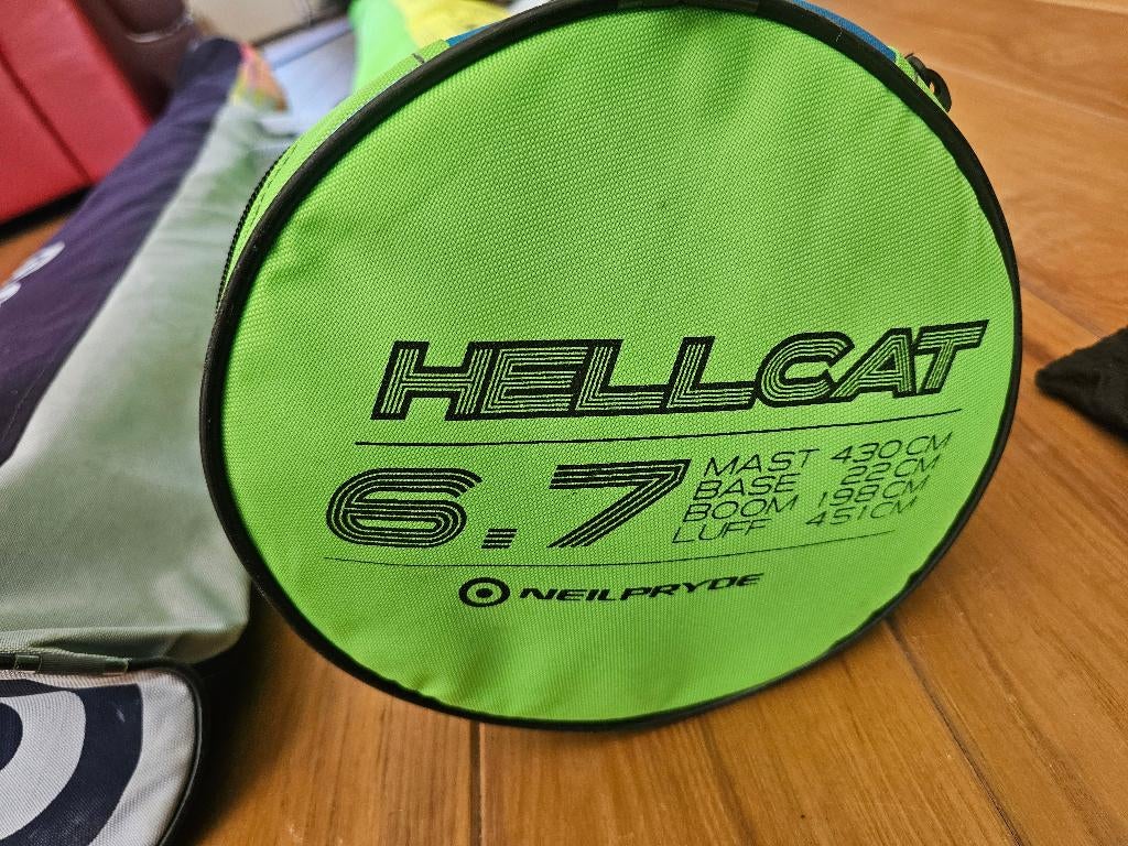 Surfspullen zeilen masten etc., Watersport en Boten, Windsurfen, Ophalen, 250 tot 300 cm, Met draagtas, Complete set