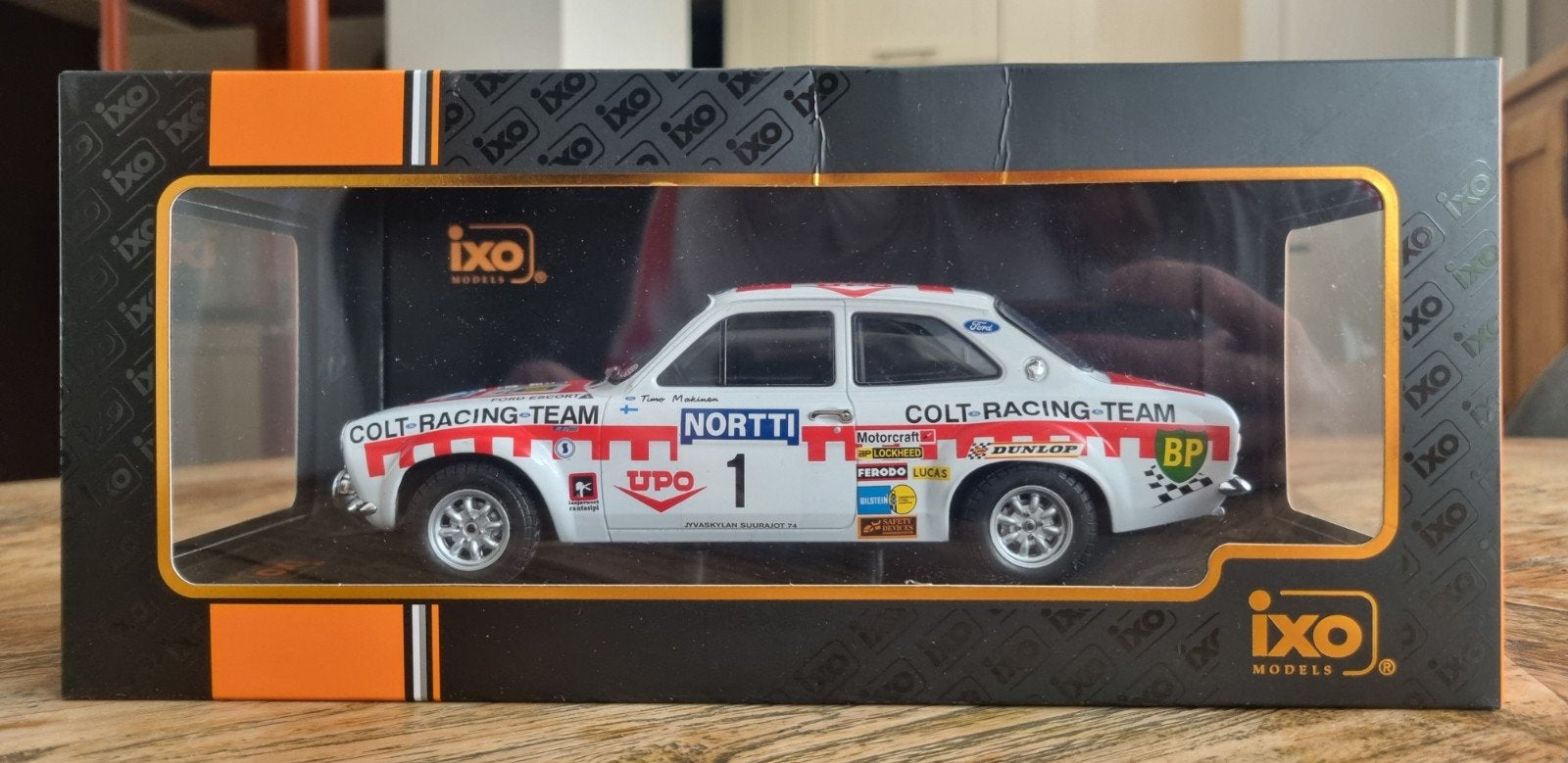 IXO Ford Escort MK1 RS 1600 #1
1/18, Hobby en Vrije tijd, Modelauto's | 1:18, Ophalen of Verzenden, Nieuw, Auto, Overige merken