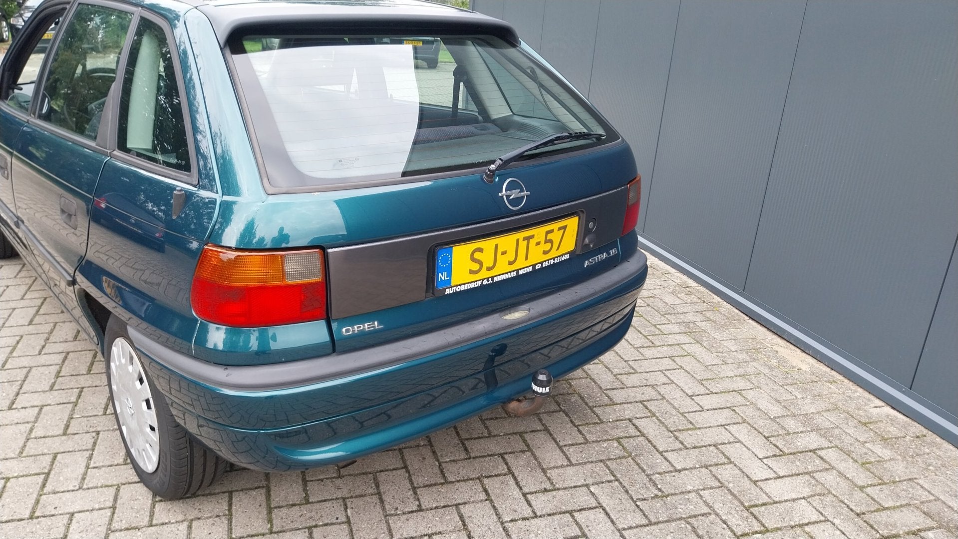 Opel Astra 1.6i Edition//AUTOMAAT !// APK SEP 2027, Auto's, 4 cilinders, Blauw, 1006 kg, Origineel Nederlands