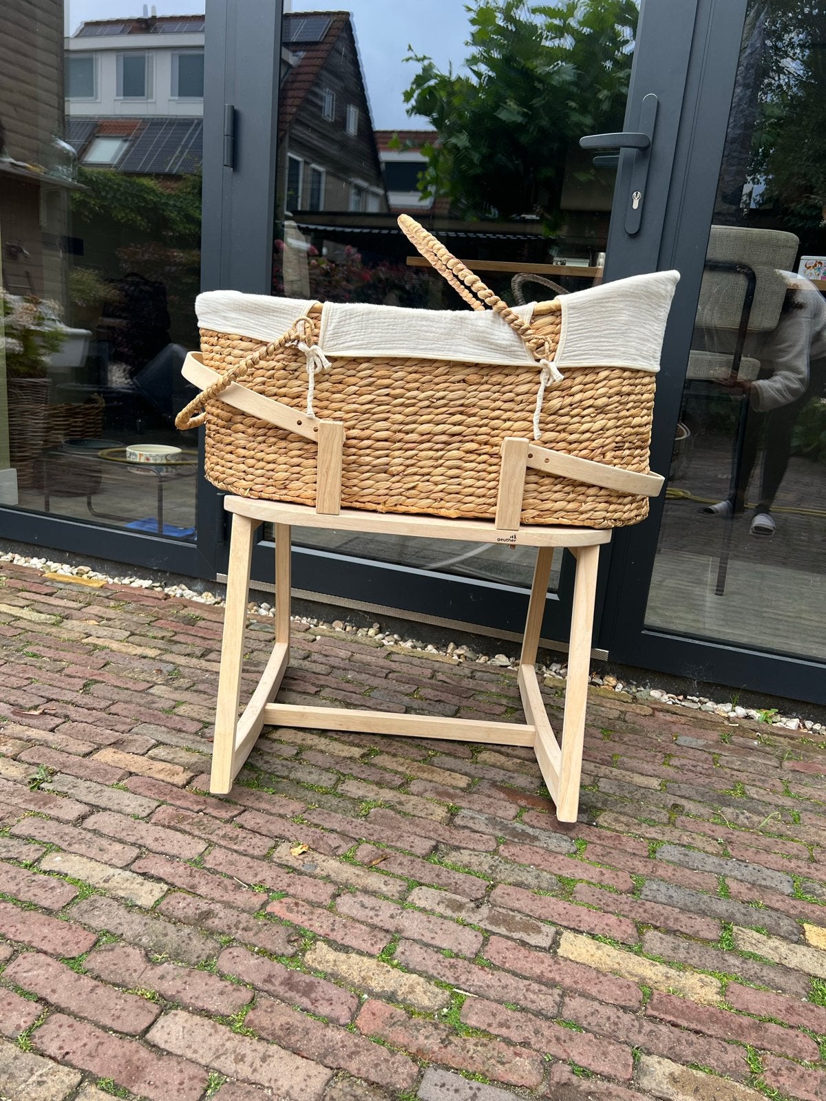 Geuther Wieg met standaard - lichte beschadiging, Kinderen en Baby's, Babywiegjes en Ledikanten, Ophalen of Verzenden, Gebruikt