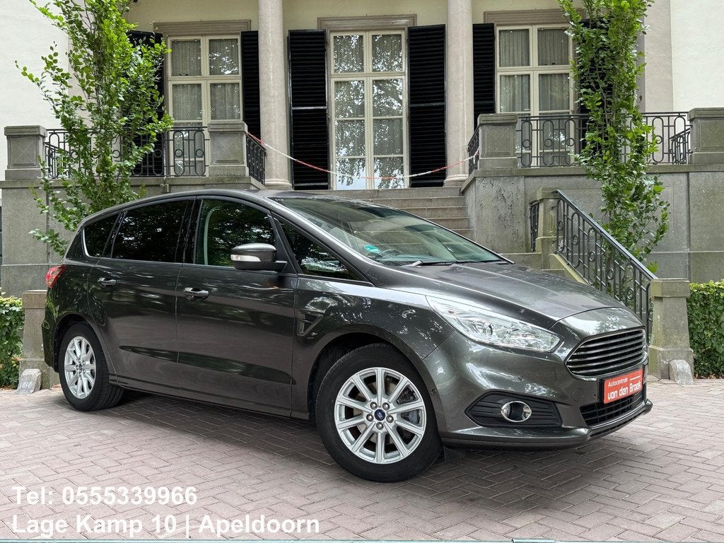 Ford S-Max 1.5 Titanium 7p. Navi Climate Cruise Ctr Trekhaak, Auto's, Ford, Voorwielaandrijving, 15 km/l, 4 cilinders, 7 stoelen