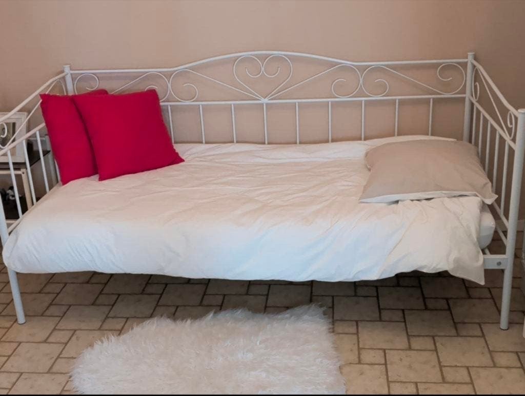 Bed / Ledikant, Ophalen, Gebruikt, 90 cm, Eenpersoons