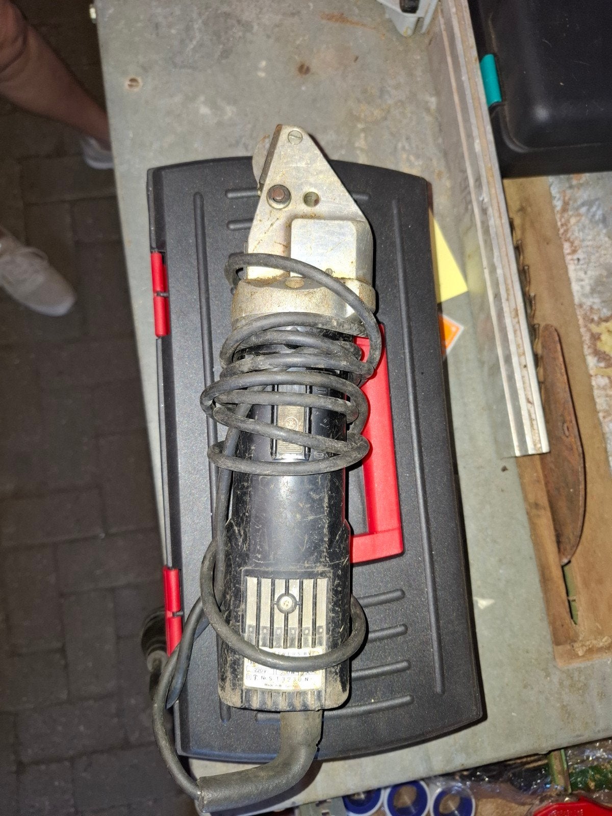 Gebruikte knabbelschaar, Ophalen of Verzenden, Gebruikt, Snijgereedschap, Overige merken