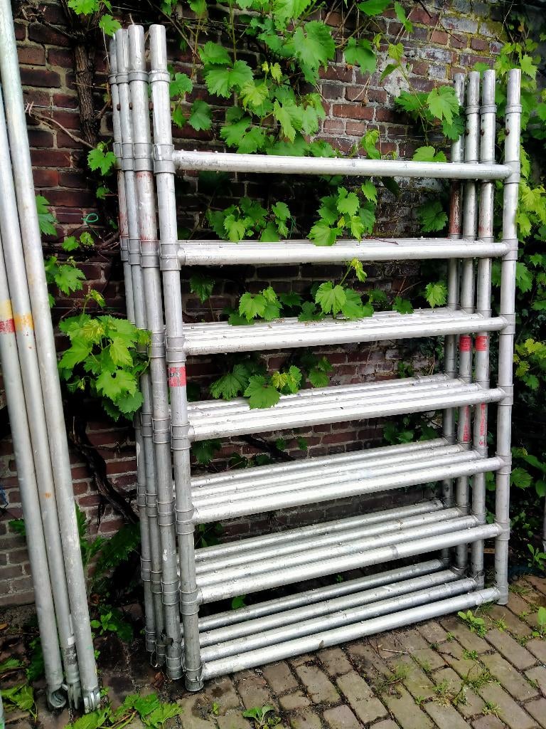 Steiger diverse delen, Doe-het-zelf en Verbouw, Steigers, Ophalen, Gebruikt, Rolsteiger of Kamersteiger, 5 meter of hoger