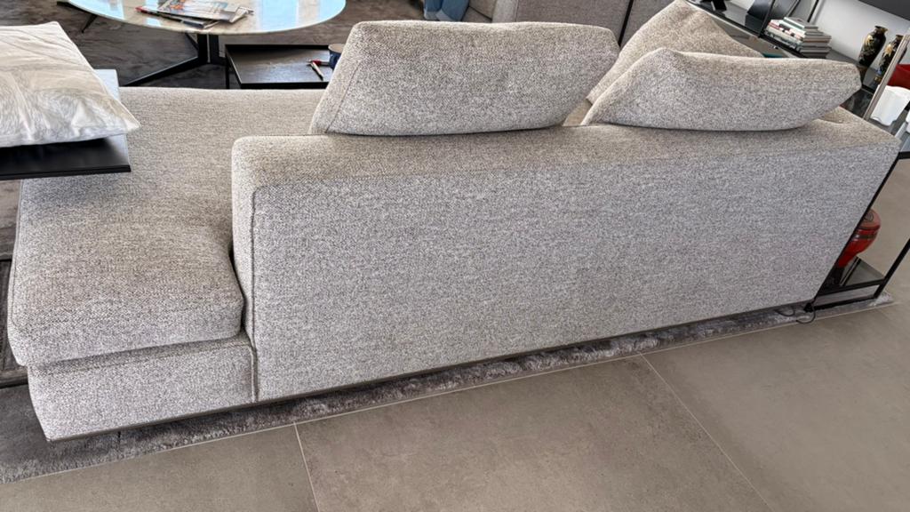 Minotti bank model Powell, stof Douglas 09 granito, Ophalen, Gebruikt, Driepersoons, 75 tot 100 cm