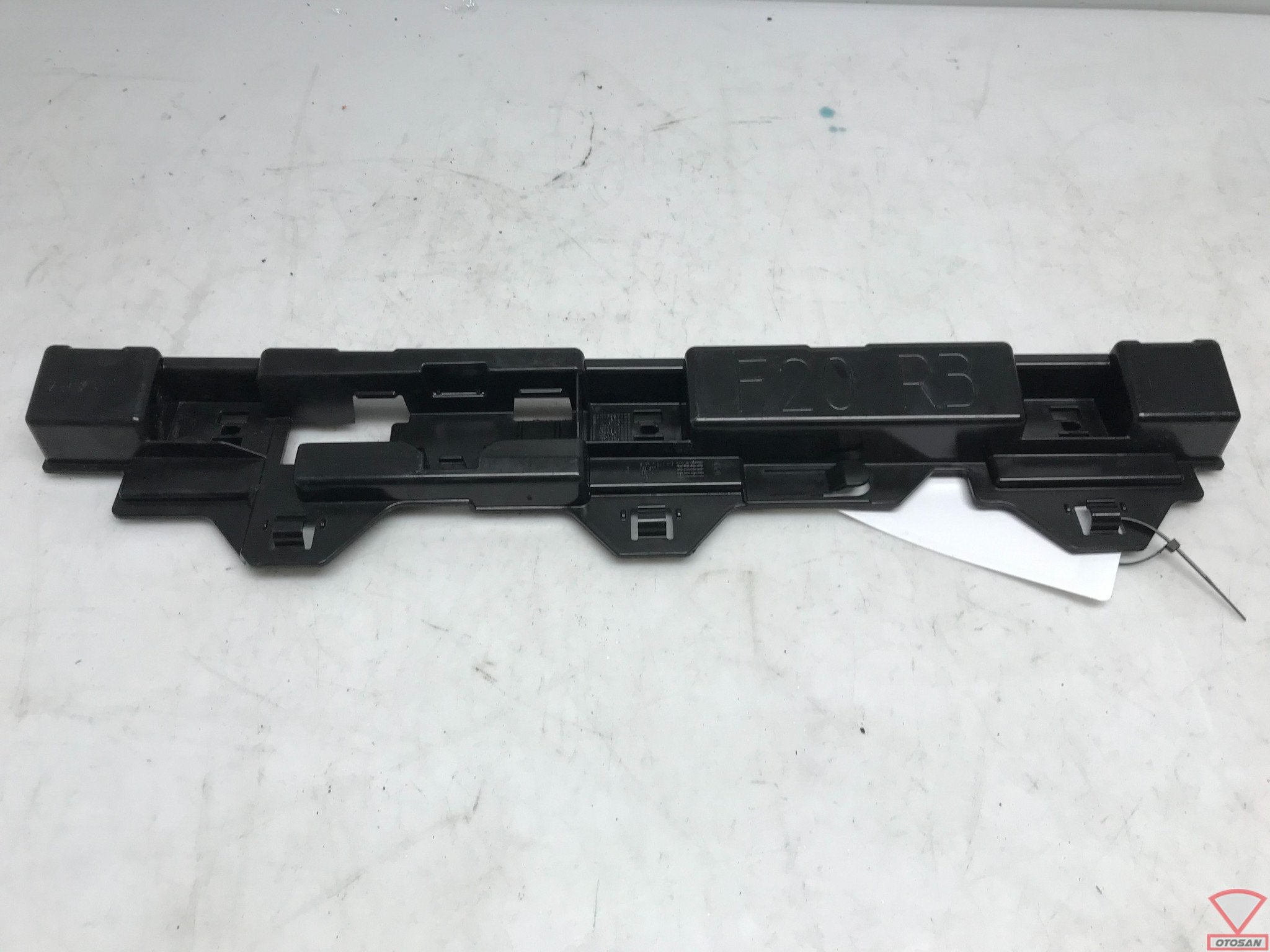 BMW 1 Serie F20 LCI M Side Skirt Houder Rechts 51777240916