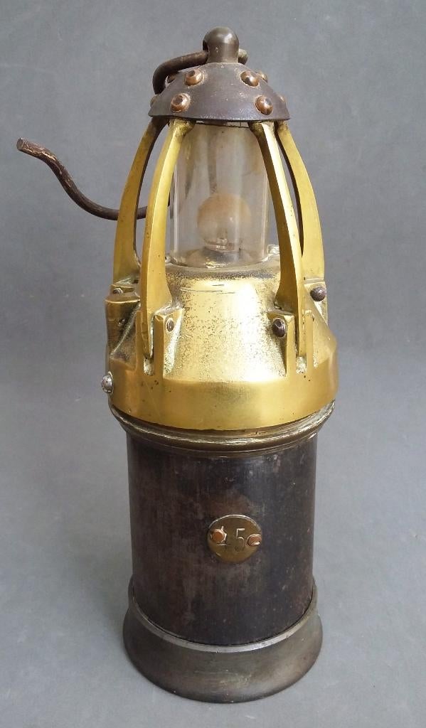 Antieke oude Mijnlamp Mijnwerkerslamp Minbouw Lamp