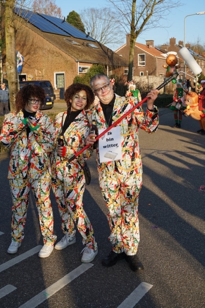 kleurrijke pakken met verfstrepen (19 stuks), Carnaval, Maat 46/48 (XL) of groter, Ophalen of Verzenden, Zo goed als nieuw