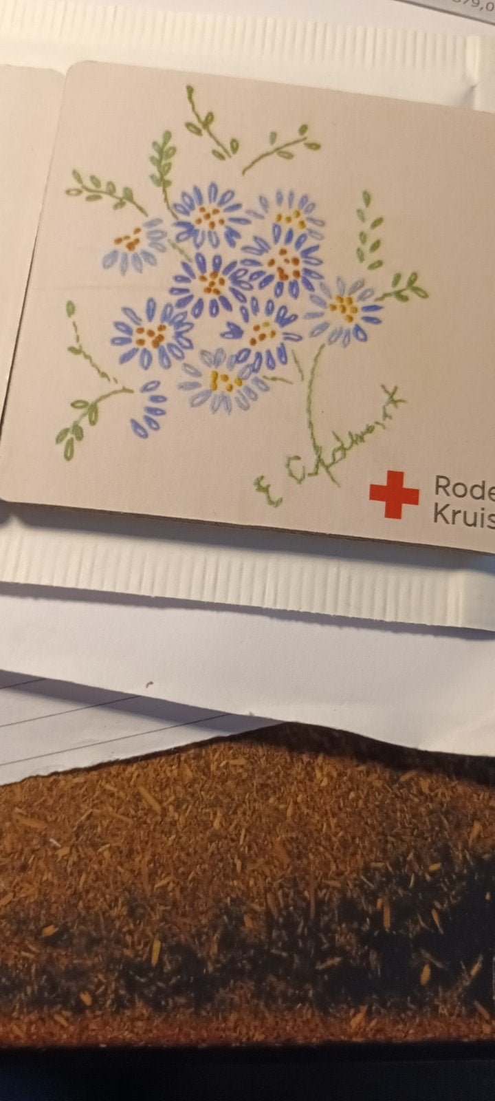 Rode Kruis Onderzetters met Bloemenmotief (2 stuks), Verzamelen, Ophalen of Verzenden