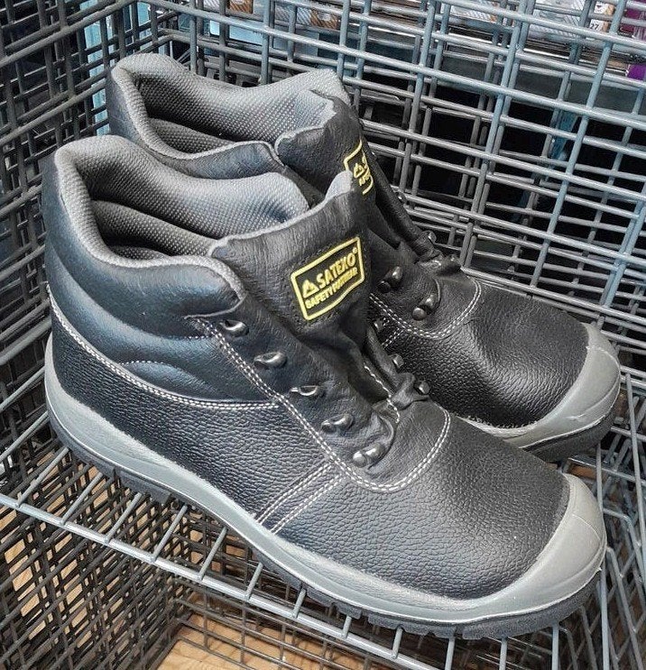 Nieuwe Satexo veiligheidsschoenen maat 45, Ophalen of Verzenden, Nieuw