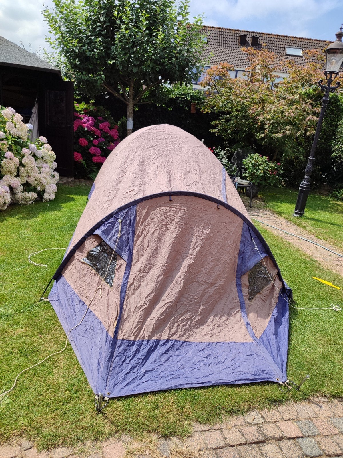 2-persoons tent MT Cripdale van Perry Sport - Prima staat, Caravans en Kamperen, Ophalen, Gebruikt, Tot en met 2