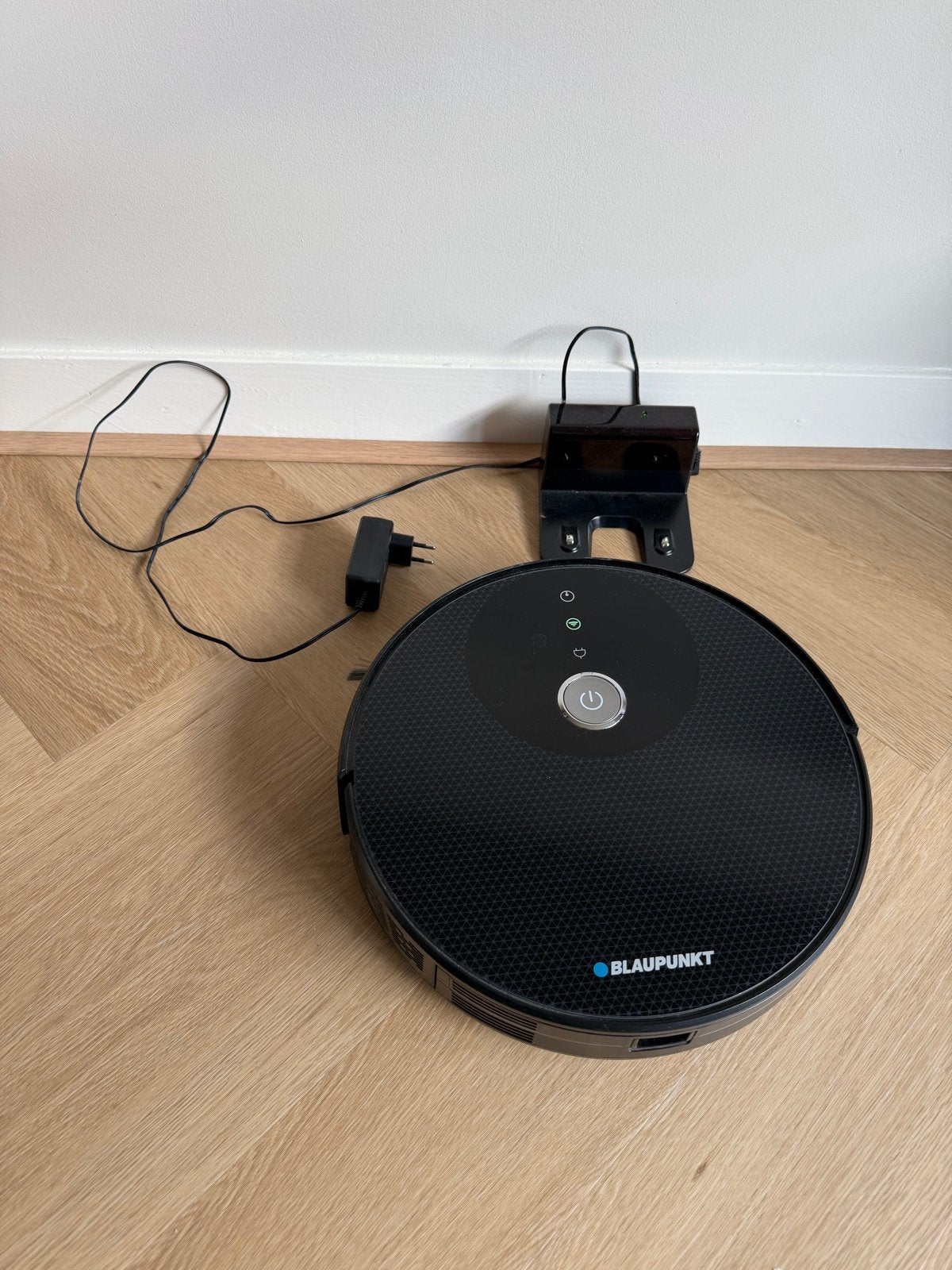 Blaupunkt Robotstofzuiger met dweilfunctie en accessoires, Overige merken, Draadloos, Ophalen of Verzenden, Zo goed als nieuw