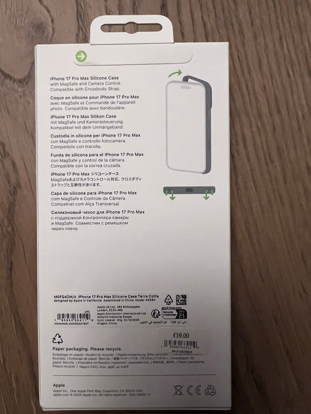 Apple iPhone 17 Pro Max Silicone Case - Terracotta, Ophalen, MagSafe, Oranje, Nieuw