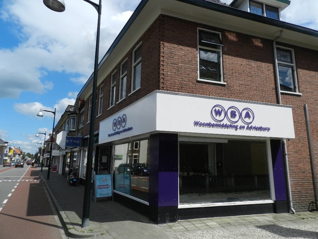 Winkel- kantoorruimte met parkeerplaats te huur in Apeldoorn, 58 m², Huur, Kantoorruimte