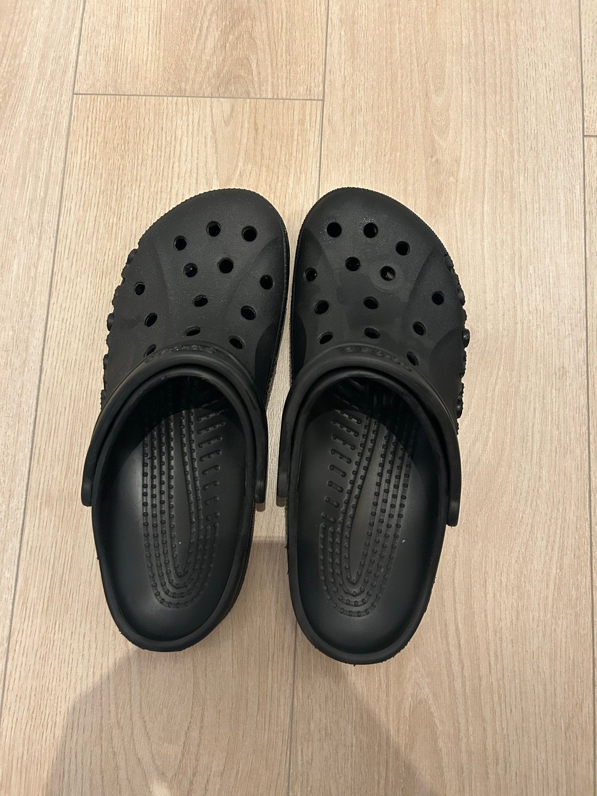 Zwarte Crocs Maat 45/46 (US M10) - Zo goed als nieuw, Klompen, Zwart, Ophalen of Verzenden, Zo goed als nieuw