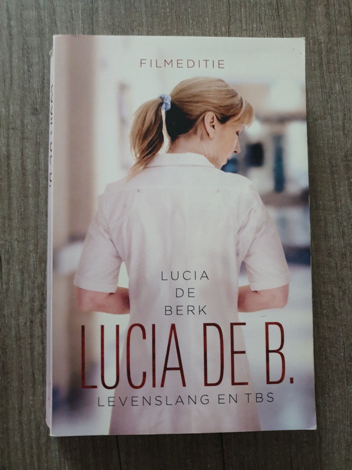 Lucia de B. Levenslang en TBS - Filmeditie, Ophalen of Verzenden, Gelezen, Lucia de Berk