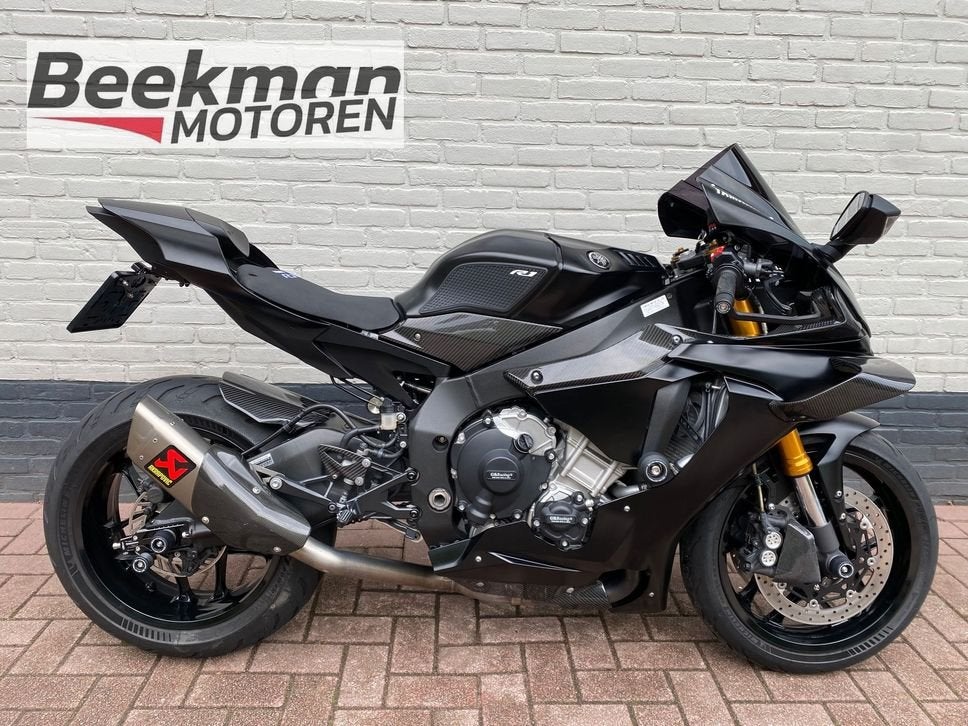 YAMAHA YZF R1 (bj 2015) 30,389 km Quikshifter / Akrapovic, 4 cilinders, Motorrijbewijs A, Bedrijf, Onbekend