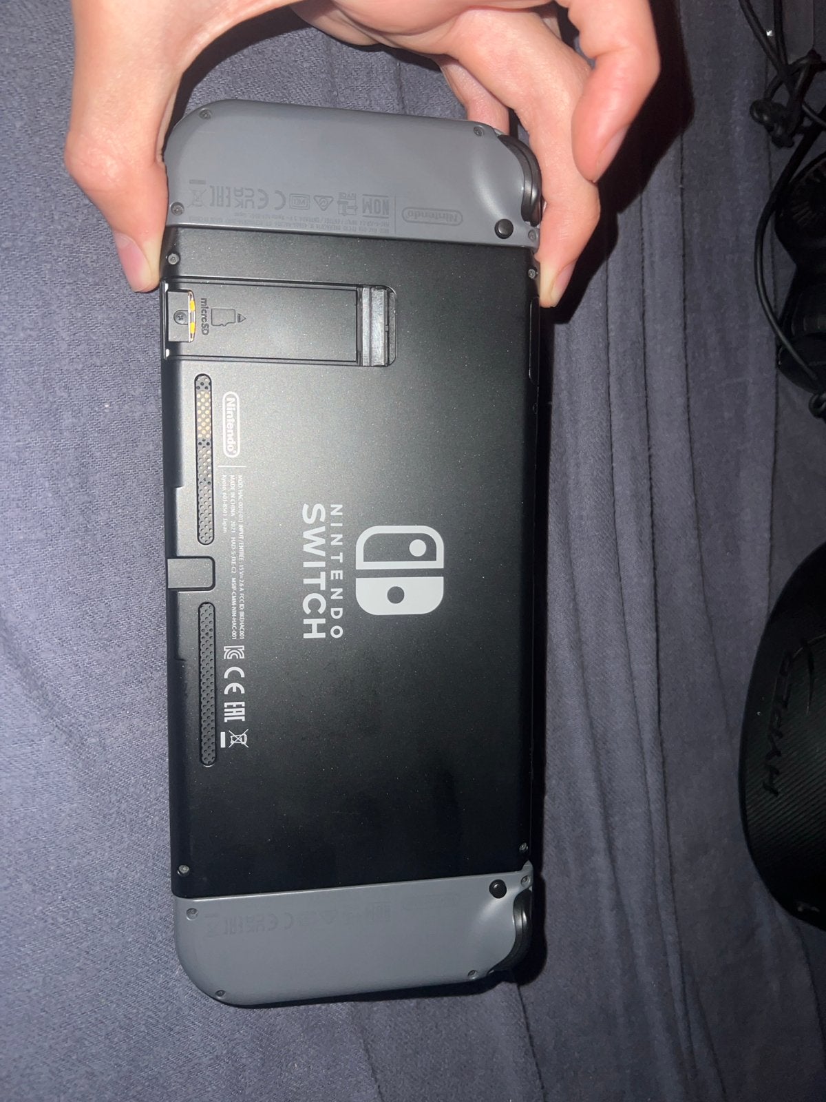 Foto 4 van Nintendo Switch met Mario Party, hoes en screenprotector