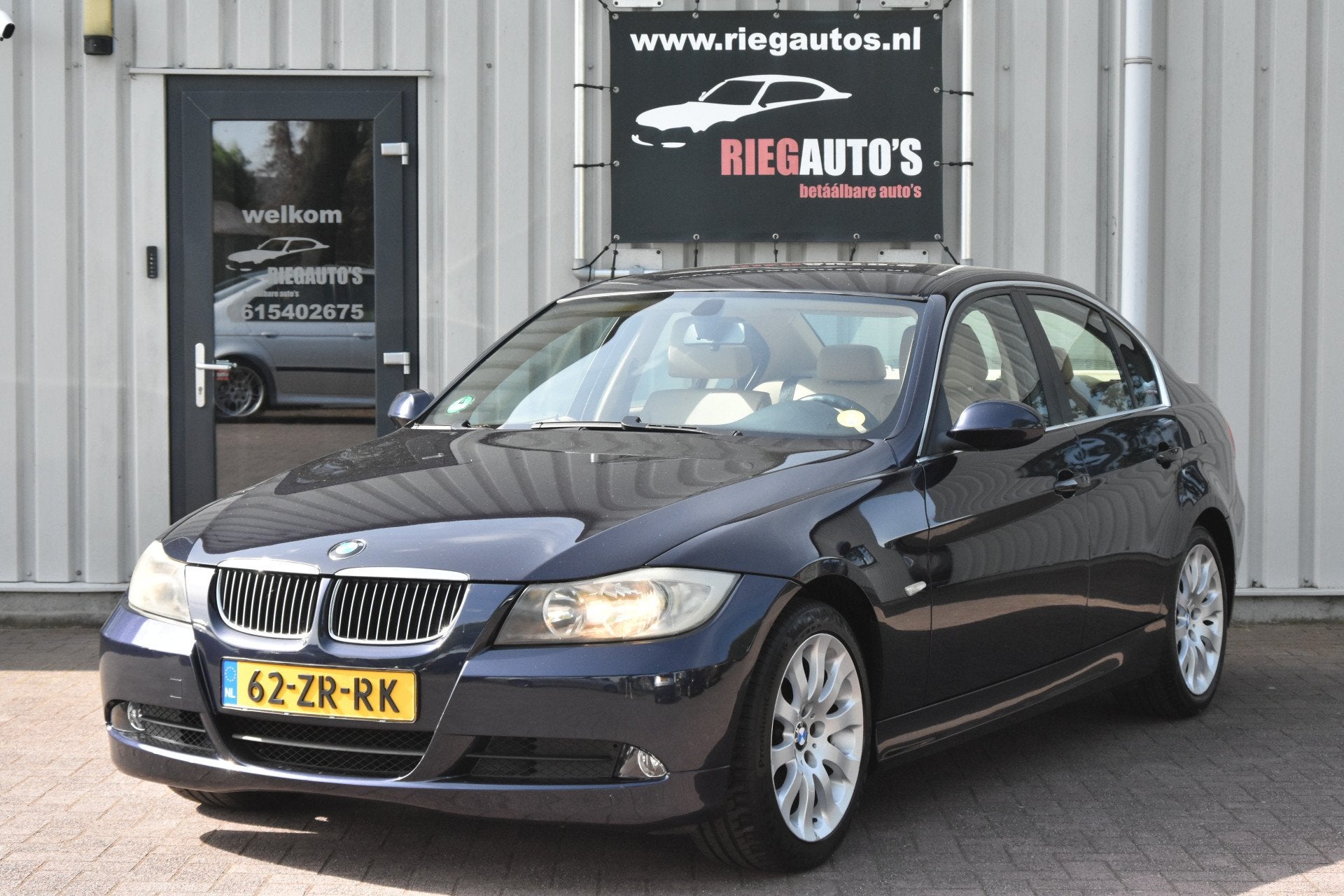 BMW 3-serie 325i Executive – 2008 | Nederlandse auto | Zes, Auto's, 745 kg, Achterwielaandrijving, Gebruikt, Blauw