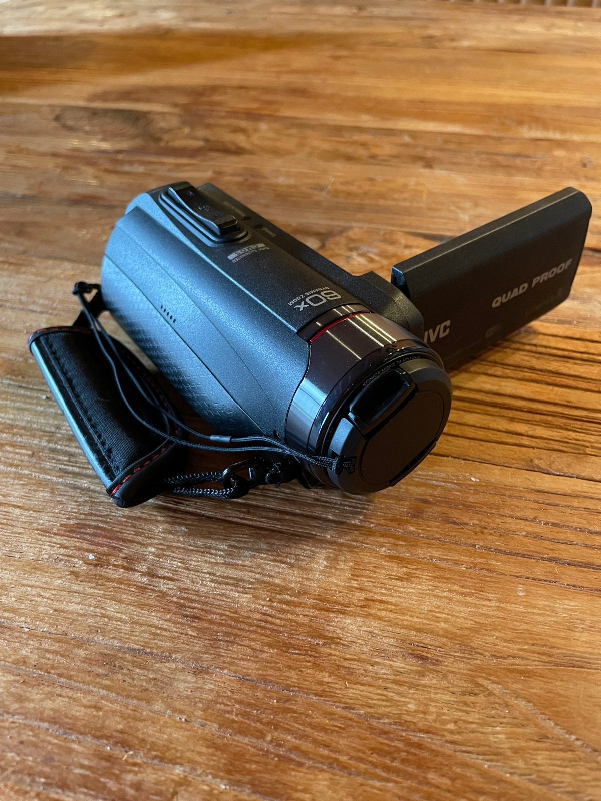 JVC Everio R Quad Proof Camcorder Camera, Ophalen, Nieuw