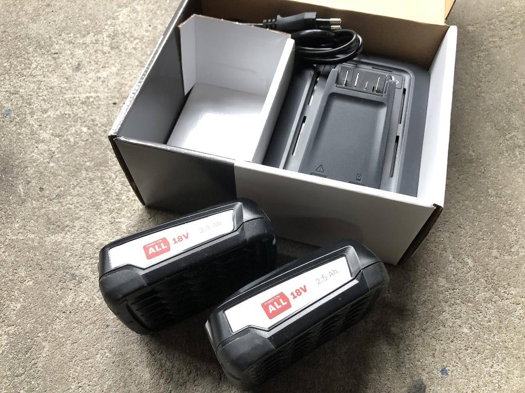 Bosch acculader, Ophalen, Nieuw