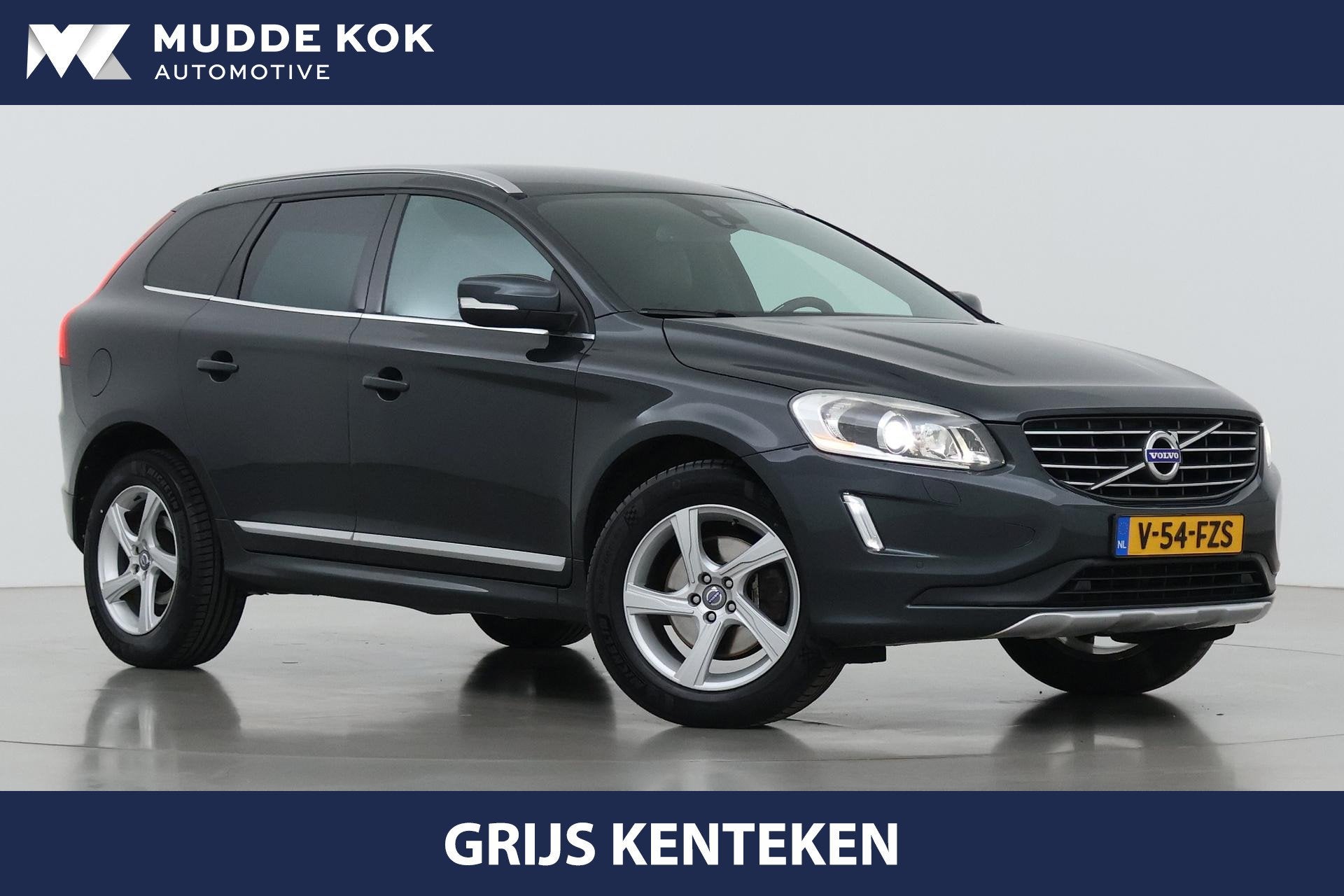 Volvo XC60 2.4 D5 Summum | GRIJS KENTEKEN | Trekhaak | Camer, Auto's, Automaat, Euro 5, Gebruikt, Zwart