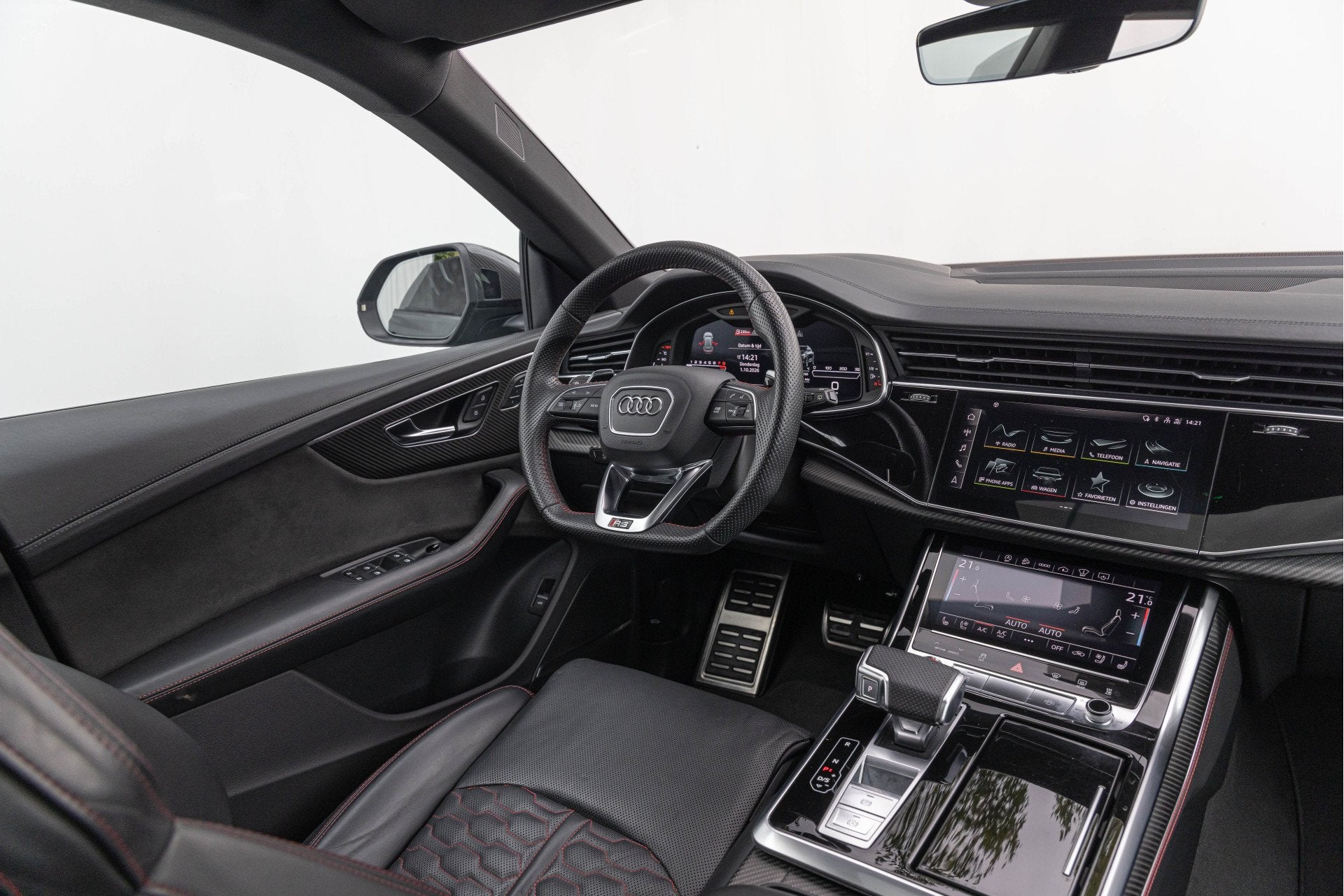 Audi RSQ8 4.0 TFSI 600pk Quattro Keramisch Dynamic+ Standkac, Auto's, Gebruikt, 600 pk, Bedrijf, Vierwielaandrijving
